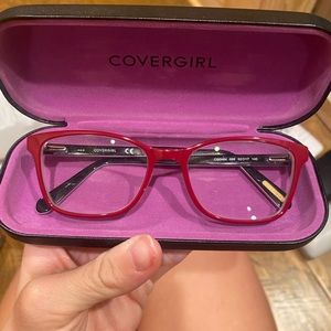 Cover girl frames lightly worn.